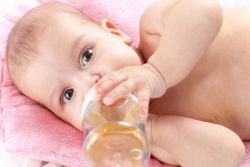 7 мифов о питании детей до года 