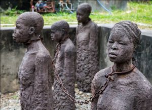 Памятник на площади работорговли