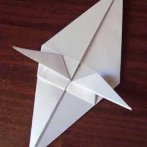 Как сделать из бумаги попугая 16