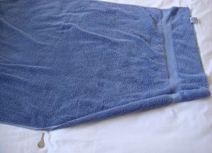 как сделать лебедя из полотенца 3