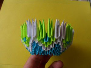 Модульное оригами - конфетница15
