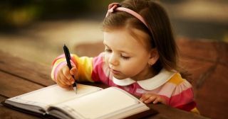 10 гарантированных способов научить ребенка грамотно писать