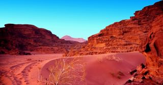 9 интересных фактов о Вади Рам – марсианской пустыне на Земле