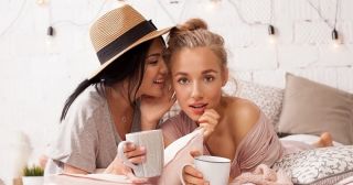 10 советов подруг, которые могут разрушить отношения с любимым