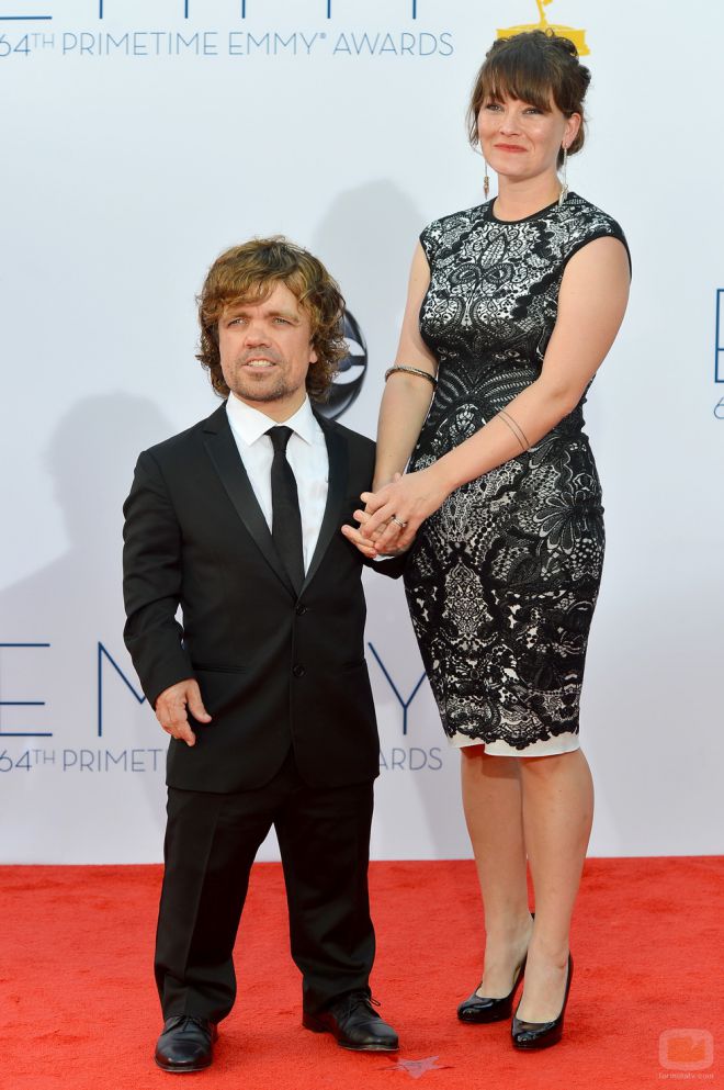 Питер Динклэйдж (Тирион Ланнистер) и его супруга, актриса Эрика Шмидт.