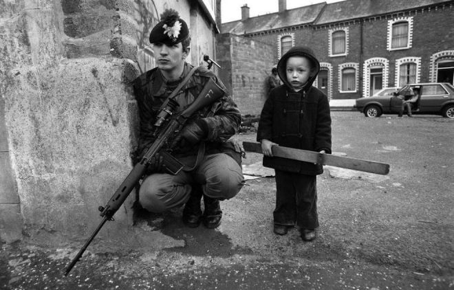 Военный и малыш