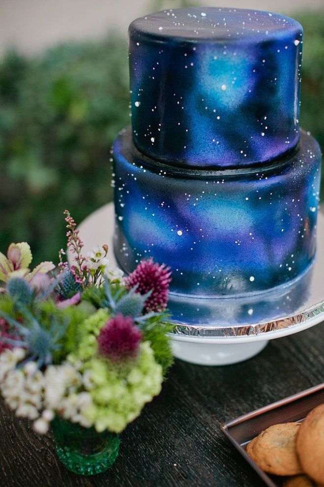 свадебный космический торт