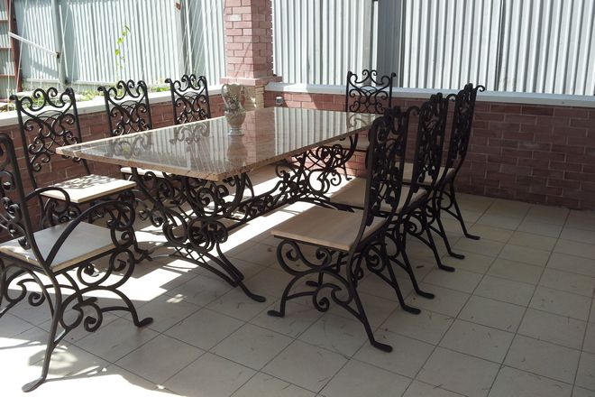 6 садовый металлический стол