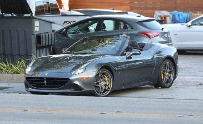 Гордон Рамзи «засветился» в Малибу на своем Ferrari за 300 тысяч долларов