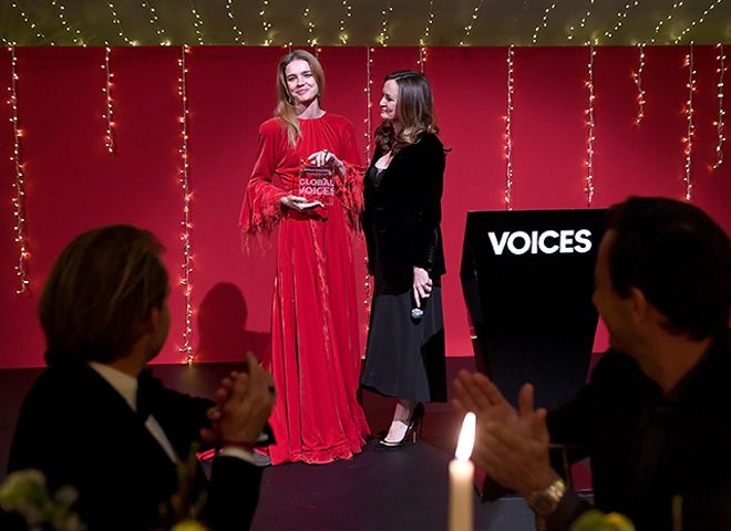 На вручении премии Global Voices за создание приложения Elbi