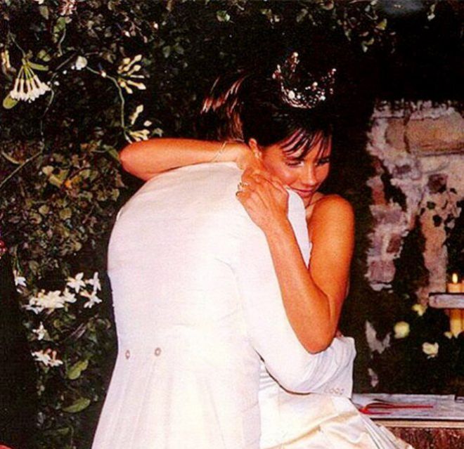 Дэвид и Виктория на своей свадьбе, 1999 год