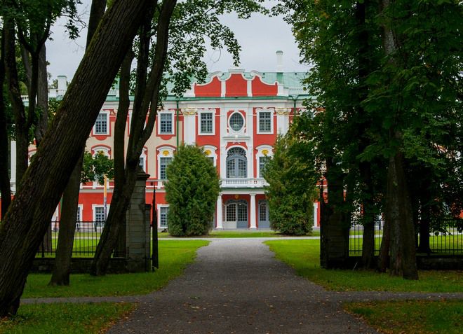 Кадриоргский дворец, Парк Кадриорг, Таллин