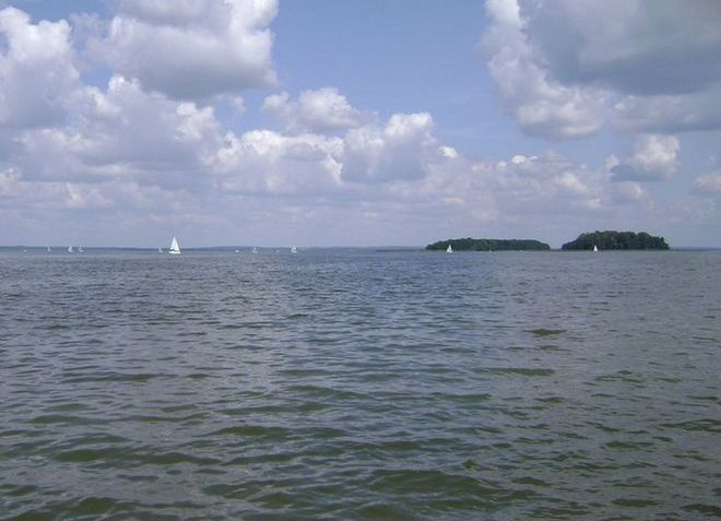 Озеро Снярдвы в Польше