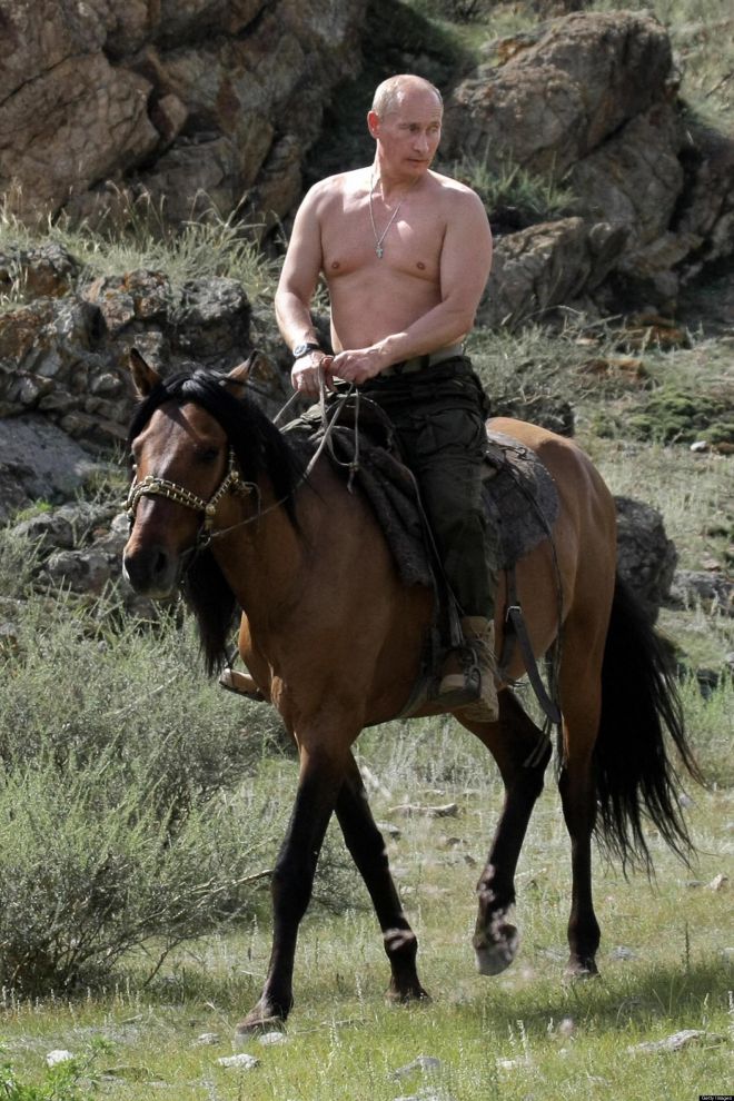 Путин на лошади