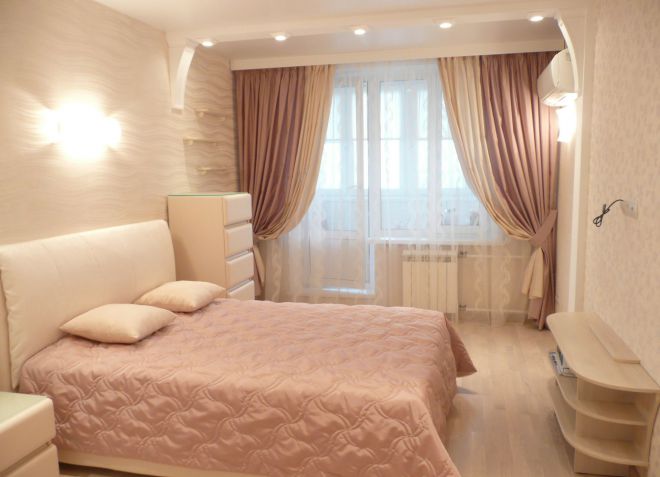 дизайн штор для спальни в классическом стиле
