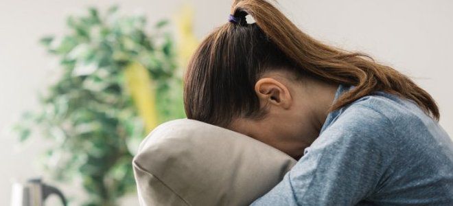 как помочь маме выйти из депрессии