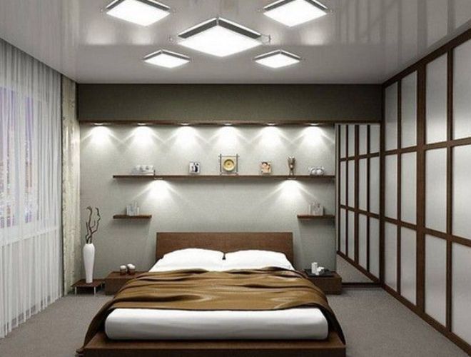 вариант системы освещения для небольшой спальни из пяти