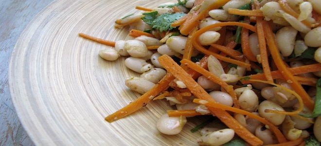 постный салат с корейской морковью и фасолью