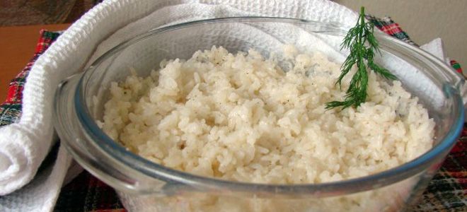Рассыпчатый рис в духовке