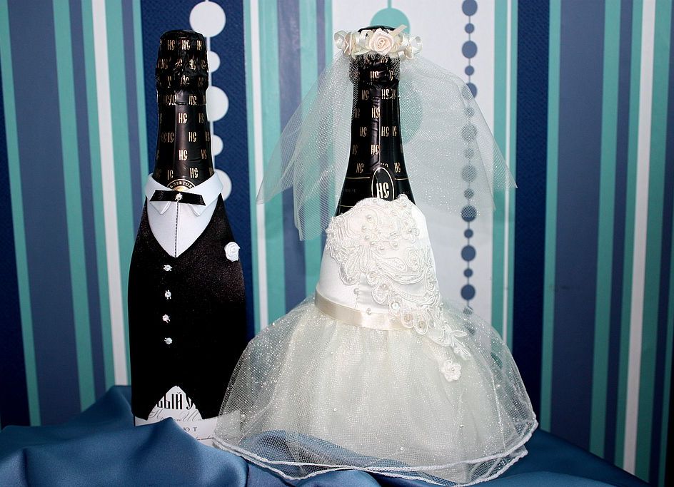 Оформление бутылки шампанского на свадьбу видео