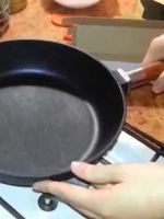 Как прокалить чугунную сковороду?