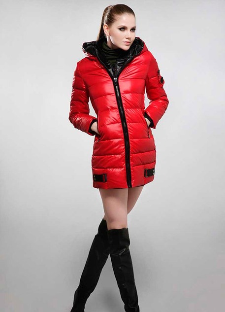 Эти модные женские куртки осень 2012 украсят молодых и активных девушек, пр