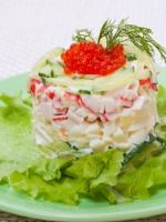 Морской салат с икрой