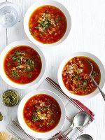 Рисовый суп с помидорами