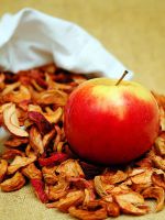 Сушеные яблоки - польза и вред