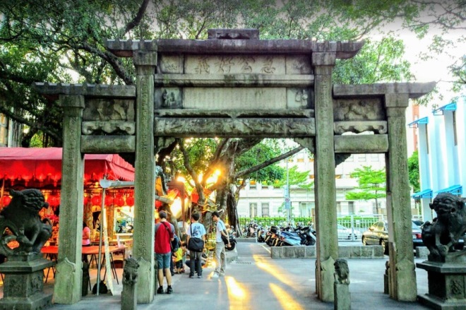Мемориальная арка Хонг Теньюн