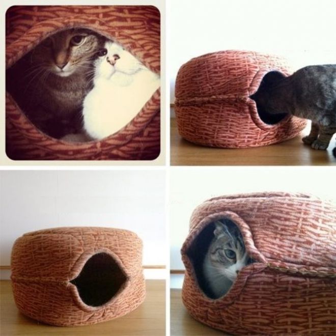 Кошачий дом из лежанки