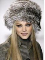 Женские меховые шапки – самые модные модели