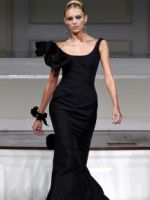 Черное вечернее платье – самые модные и красивые наряды для девушек