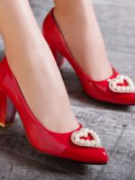 Красные туфли – с чем носить и как правильно сочетать?