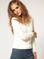 Белый вязаный свитер – с чем носить и как создавать модные образы?