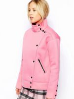 Розовая куртка – с чем носить и как создавать стильные образы?