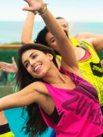 Танец зумба для девушек – комбинация танца и аэробики!