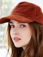 Женские кепки 2018 – какие в моде и как создавать стильные образы?