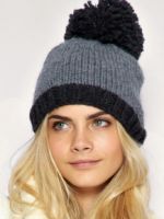 Зимние вязаные шапки – самые популярные женские модели этого сезона