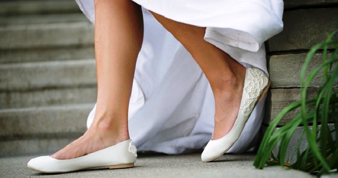 Свадебные балетки – самые модные, красивые и удобные модели для невесты