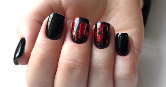 Dark manicure 2019 - fashion trends for short and long nails