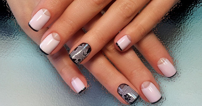 French manicure 2019 - fashion trends and trends of the season