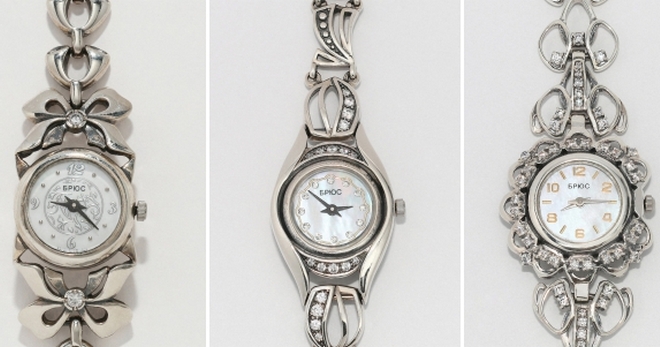 Серебряные часы – женственное и изысканное дополнение образа