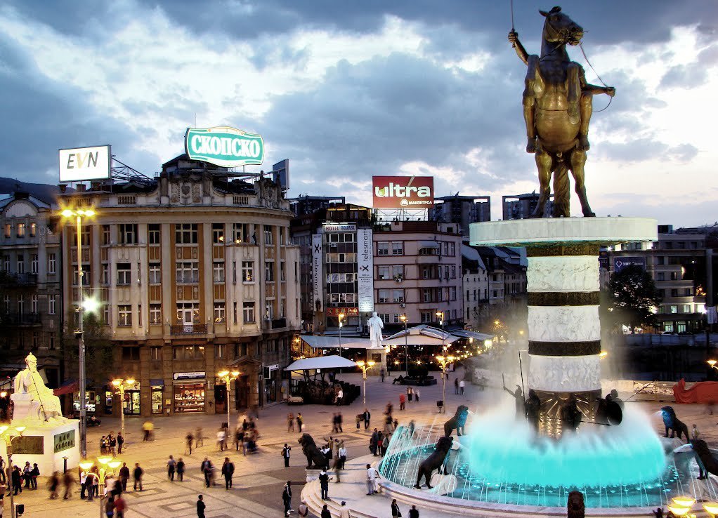 Столица Македонии, прекрасный город Скопье, впечатляет количеством интересн...