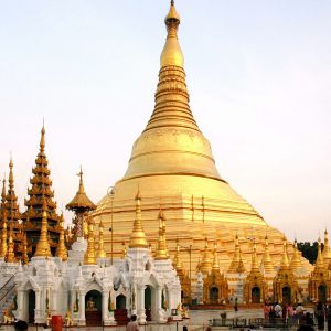 Ботатаунг Пагода