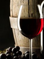 Чем полезно красное вино?