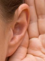 Болезни уха у взрослых – симптомы и лечение