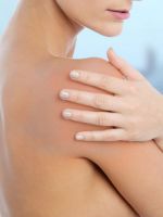 Бурсит плечевого сустава – симптомы и лечение