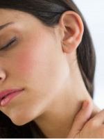 Боль в шее при повороте головы – все возможные причины и способы их устранения
