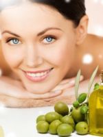 Оливковое масло для лица – особенности применения и 3 супер-рецепта